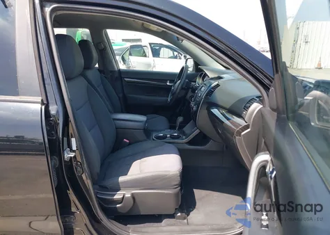 2013 Kia Sorento Lx из США, поврежденный, VIN 5XYKT3A16DG391390